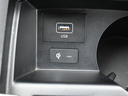 Used 2023 Hyundai Santa Fe Calligraphy image 28