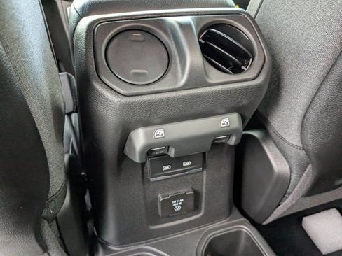 New 2026 Jeep Gladiator Rubicon w/ Safety Group AWD/4WD image 14