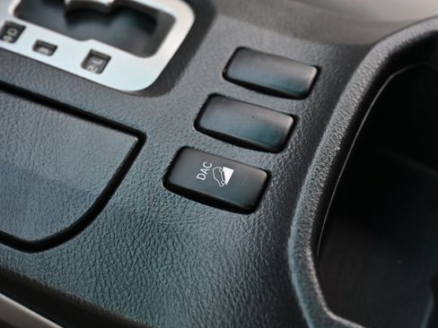 Used 2006 Toyota 4Runner SR5 AWD/4WD image 30