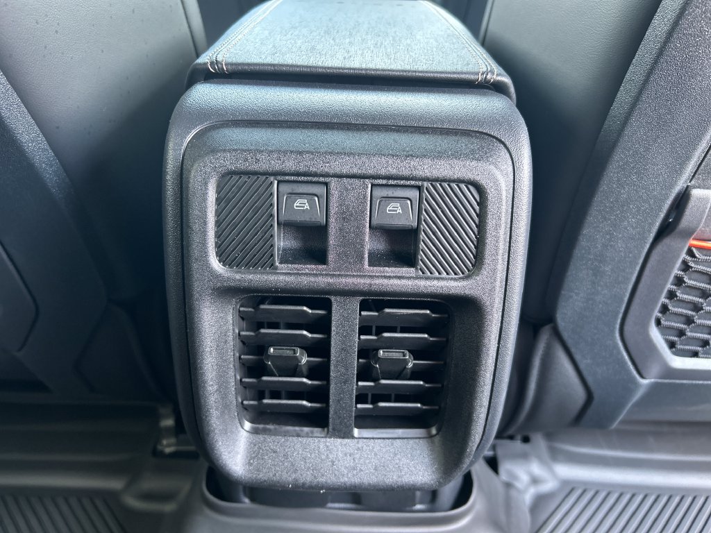 New 2026 Ford Bronco Raptor w/ Interior Carbon Fiber Pack AWD/4WD image 19