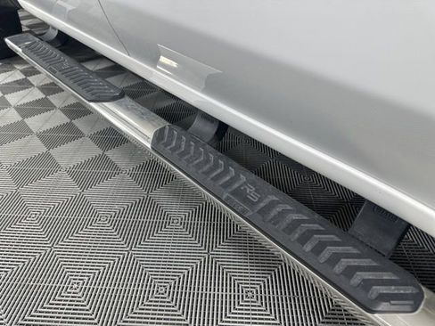 Used 2025 Chevrolet Silverado 2500 LTZ w/ LTZ Premium Package image 8