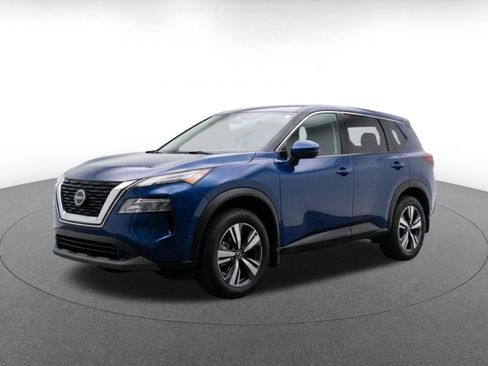 Used 2026 Nissan Rogue SL AWD/4WD image 3