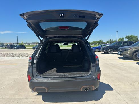 Used 2025 Subaru Forester Sport AWD/4WD image 7