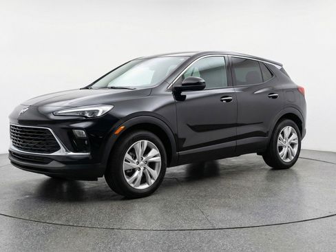 Used 2025 Buick Encore GX Preferred image 3