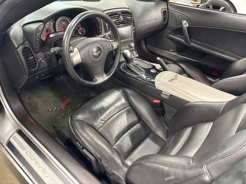 Used 2008 Chevrolet Corvette Convertible w/ Preferred Equipment Group RWD image 31