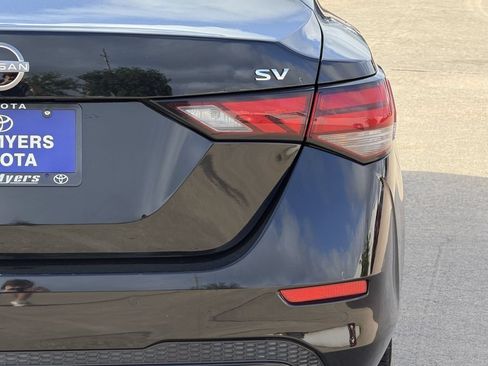 Used 2024 Nissan Sentra SV FWD image 9