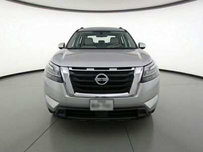 Used 2025 Nissan Pathfinder SV