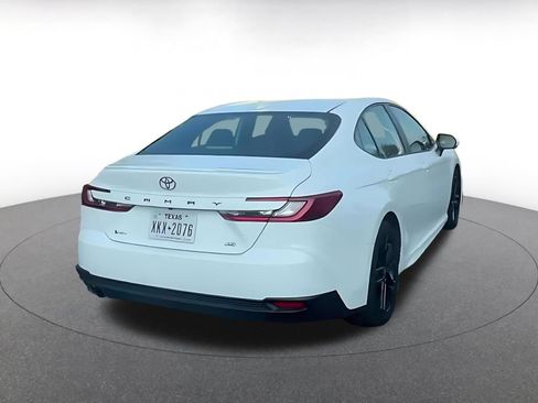 Used 2026 Toyota Camry SE FWD image 14