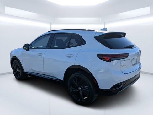 Used 2023 Buick Envision Essence w/ Sport Touring Package FWD image 5