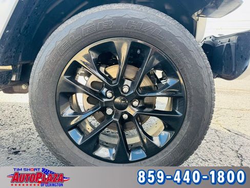 Used 2022 Jeep Gladiator Overland image 28