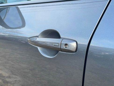 Certified 2023 Nissan Rogue SV image 24