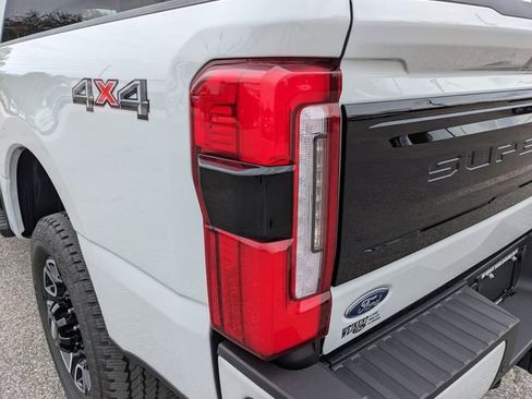 New 2026 Ford F250 Platinum AWD/4WD image 10
