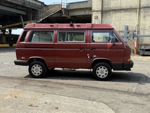 Used 1988 Volkswagen Vanagon GL image 13