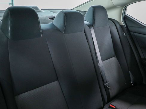 Used 2024 Nissan Sentra SV FWD image 27