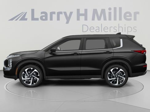 Used 2022 Mitsubishi Outlander ES FWD image 3