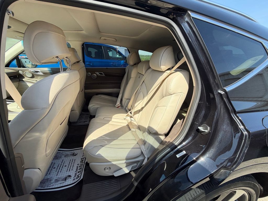 Used 2023 Genesis GV80 3.5T Advanced + AWD/4WD image 10