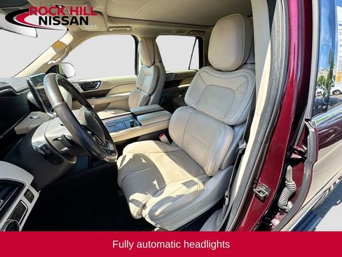 Used 2019 Lincoln Navigator Reserve AWD/4WD image 22