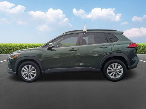 Certified 2022 Toyota Corolla Cross LE FWD image 10