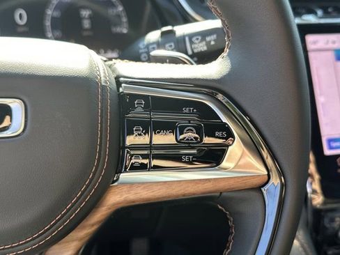 New 2025 Jeep Grand Cherokee Summit image 23