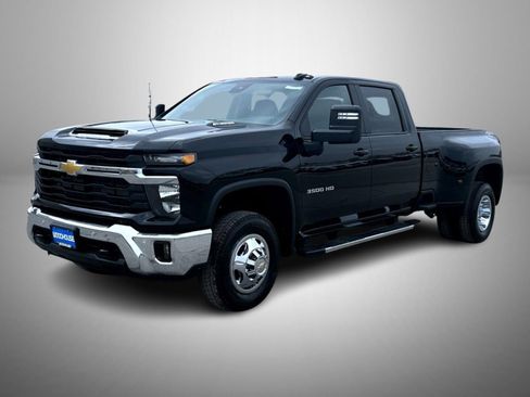 New 2026 Chevrolet Silverado 3500 LT w/ All Star Edition AWD/4WD image 1
