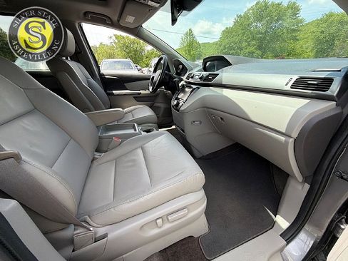 Used 2014 Honda Odyssey EX-L image 18
