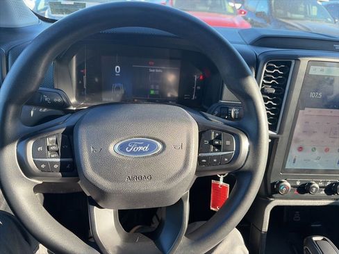 Certified 2024 Ford Ranger XL image 12