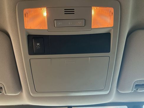 Used 2017 Toyota Tacoma SR5 image 20