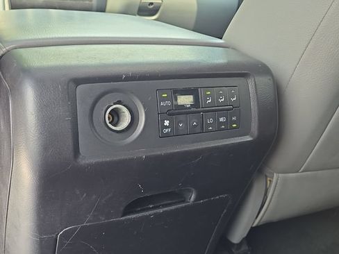 Used 2016 Toyota Sequoia Limited AWD/4WD image 25