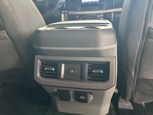 Used 2024 Ford F350 XLT w/ FX4 Off-Road Package AWD/4WD image 35