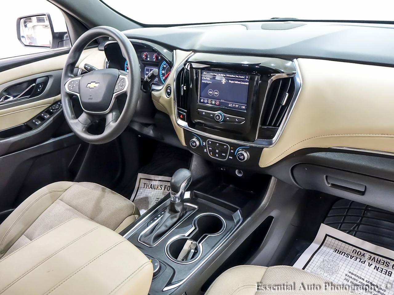 Used 2023 Chevrolet Traverse LS w/ Safety Package AWD/4WD image 33