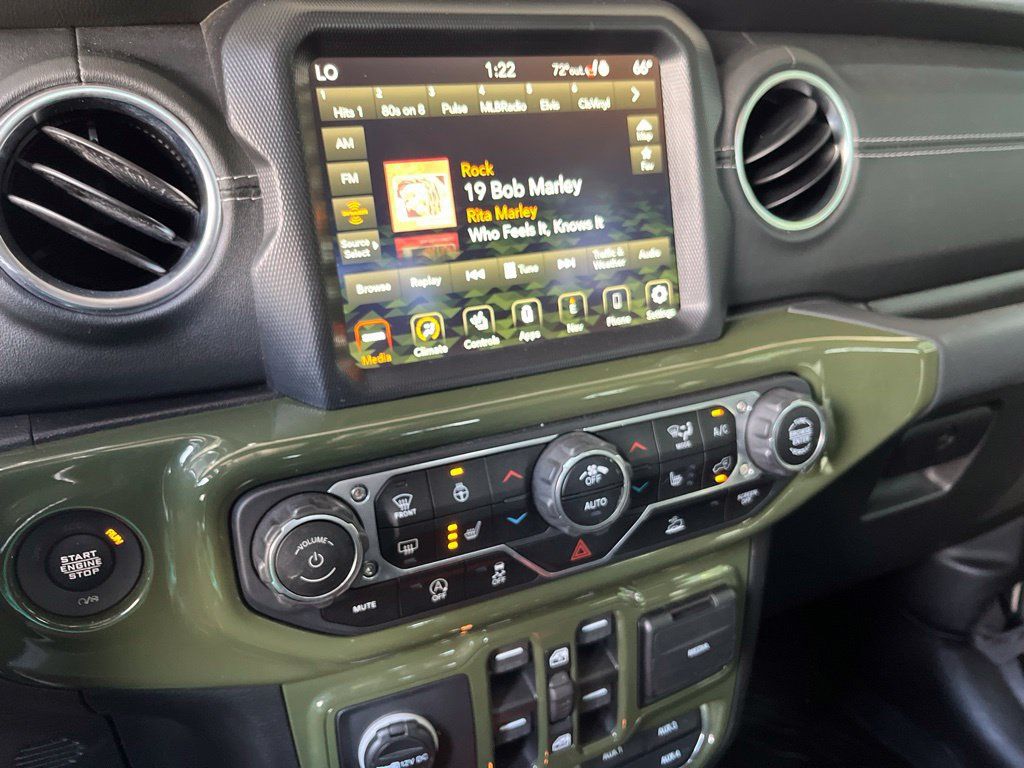 Used 2021 Jeep Gladiator Overland w/ Popular Equipment Package AWD/4WD image 36