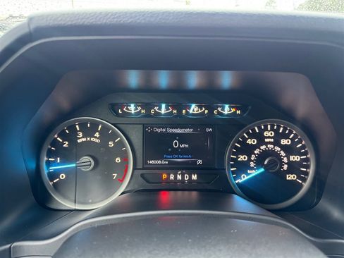 Used 2018 Ford F150 XLT w/ Equipment Group 302A Luxury AWD/4WD image 14