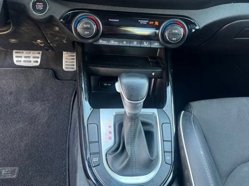 Used 2023 Kia Forte GT-Line w/ GT-Line Premium Package FWD image 25