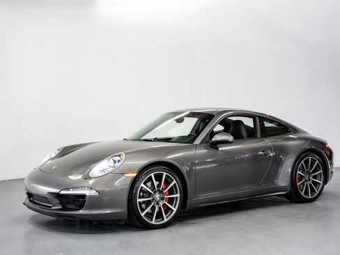 Used 2013 Porsche 911 Carrera 4S AWD/4WD image 6
