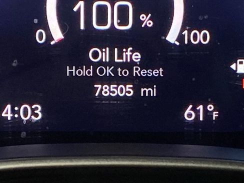 Used 2022 Chrysler Pacifica Touring-L image 6