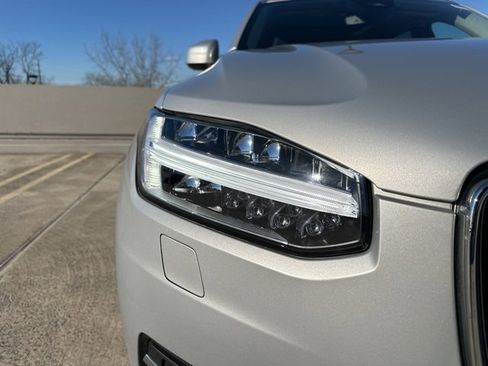 Certified 2024 Volvo XC90 B6 Plus w/ Protection Package Premier image 12