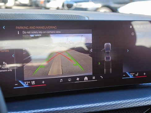 New 2026 BMW 330i xDrive Sedan w/ M Sport Package image 23