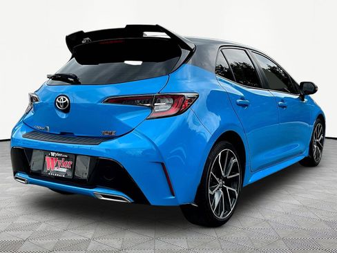 Used 2020 Toyota Corolla XSE FWD image 6