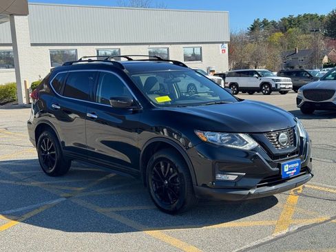 Used 2018 Nissan Rogue SV AWD/4WD image 8
