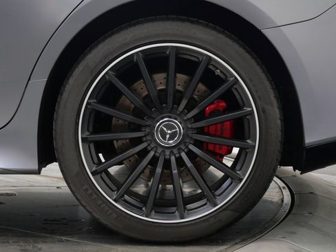 Used 2019 Mercedes-Benz AMG GT 63 image 11