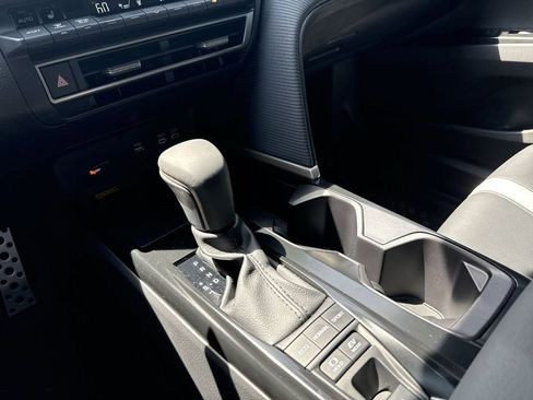 Used 2025 Toyota Camry SE w/ Convenience Package FWD image 26