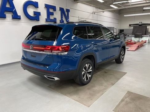 New 2026 Volkswagen Atlas SE image 4