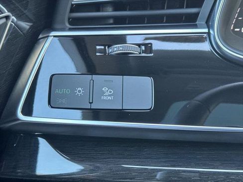 Certified 2026 Audi Q7 2.0T Premium Plus w/ Premium Plus Package AWD/4WD image 37