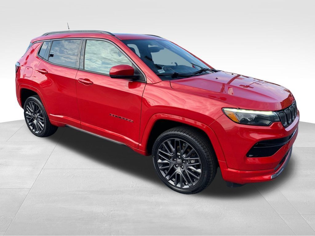 Used 2022 Jeep Compass Limited w/ (RED) Package AWD/4WD image 7