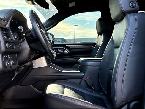 Used 2024 Chevrolet Tahoe LT image 18