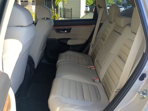 Used 2017 Honda CR-V EX image 18