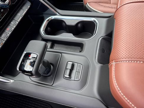 New 2026 GMC Sierra 1500 Denali Ultimate AWD/4WD image 25