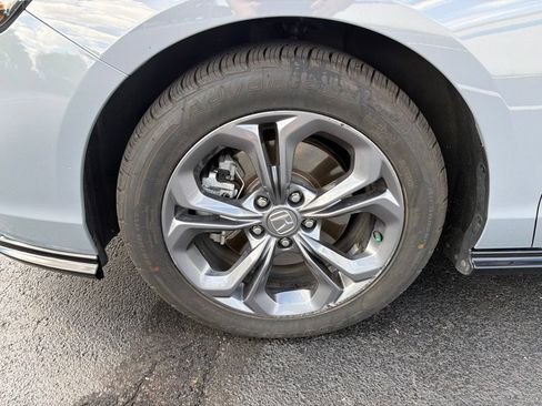 Certified 2024 Honda Accord EX-L image 10