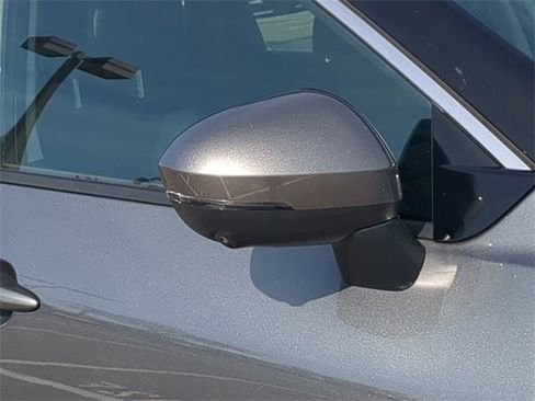 Used 2023 Nissan Rogue SL w/ SL Premium Package image 12