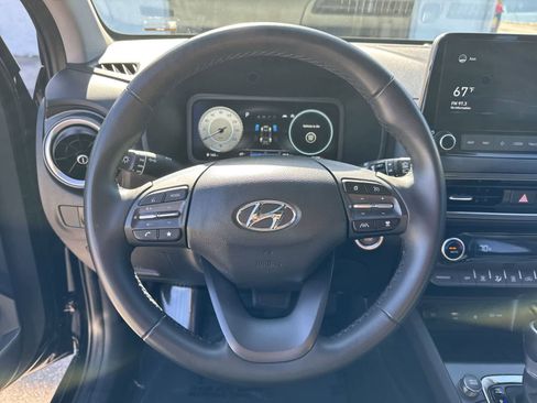 Used 2022 Hyundai Kona Limited AWD/4WD image 27